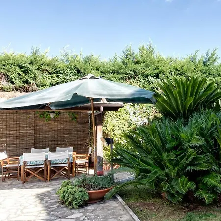 Gaeta Villa *